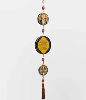 Adorno de porta de 40 cm com medalhas de São Bento, oração, metal dourado, resina e contas de cristal acrílico. Beleza espiritual e proteção para seu lar