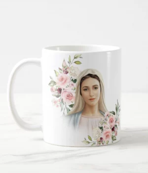 Caneca de cerâmica com estampa da Virgem Maria. Design religioso com Nossa Senhora e flores. Perfeita para devotos e momentos de reflexão.